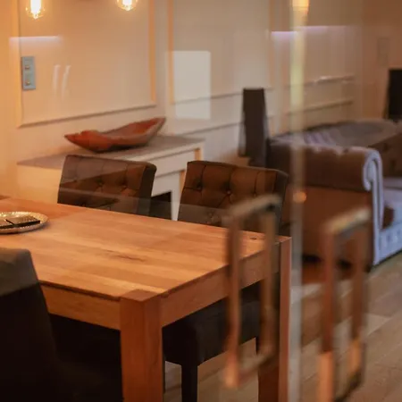 Apartment Luxury Flat Near Castle Hill *